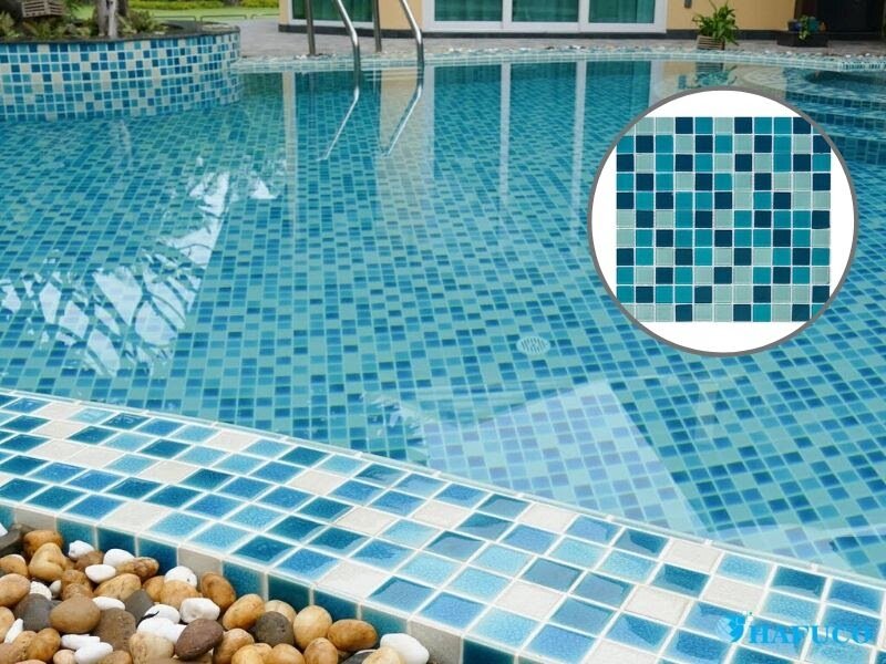Ứng dụng gạch mosaic cho hồ bơi