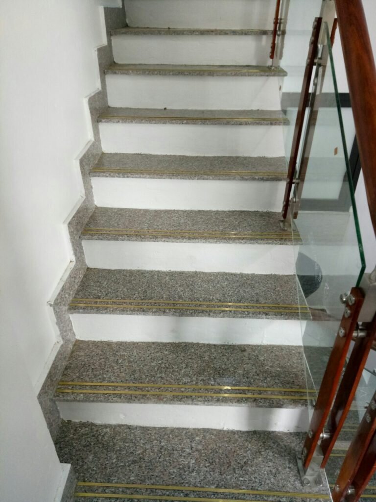 da-hong-gia-lai-4