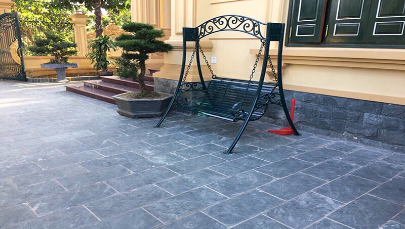 Đá lát sân giúp không gian sống tươi mới hài hòa