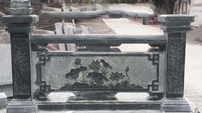 lan-can-da-xanh-reu-nguyen-khoi-mt-lcd-xr01