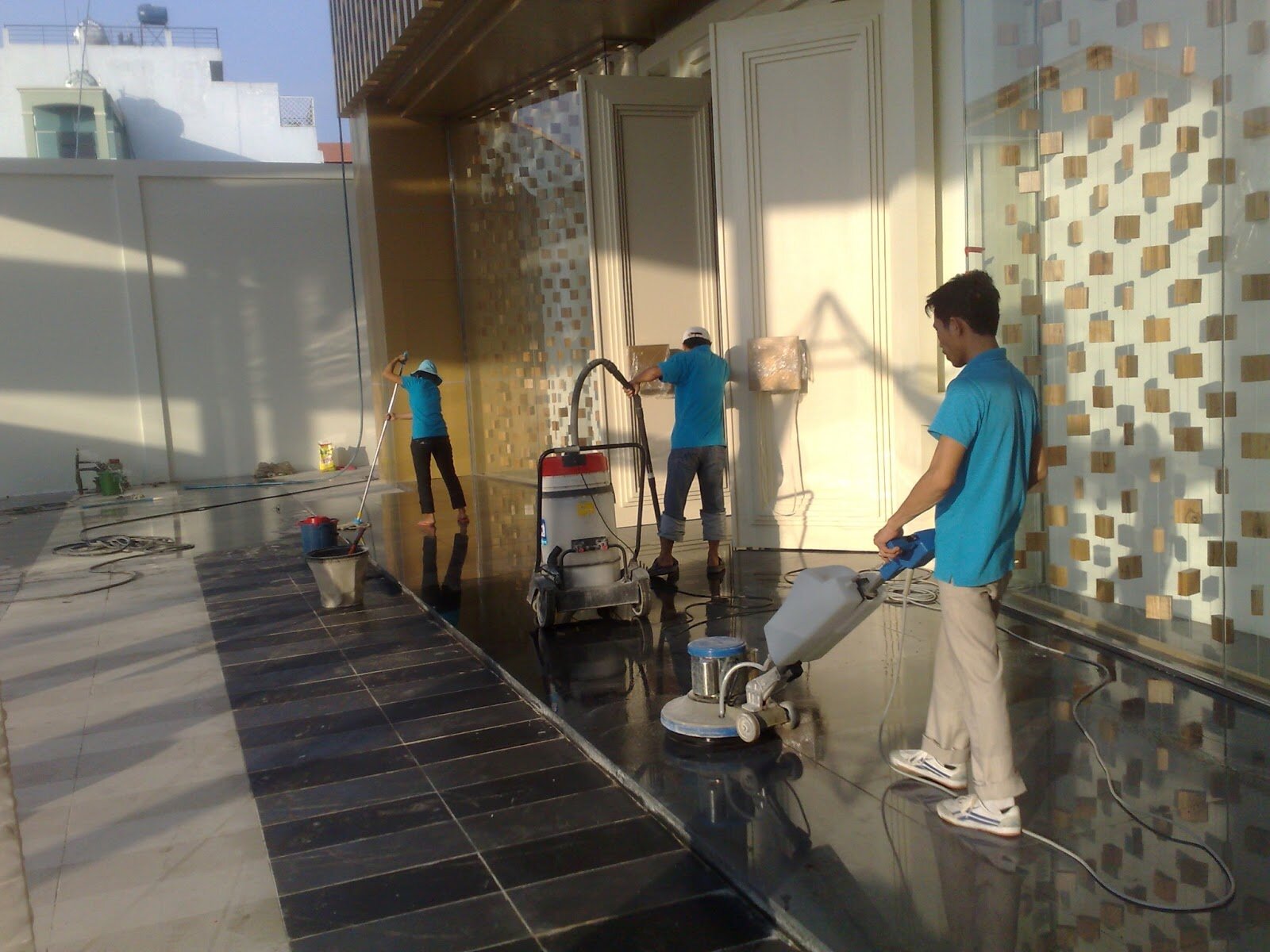 Phục hồi và đánh bóng sàn đá granite