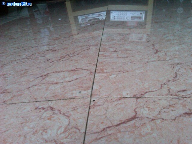 Tiet-lo-bi-mat-dang-sau-moi-phuong-phap-thi-cong-gach-op-lat-1